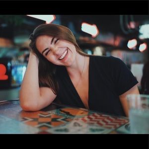 Meet your Posher, Sierra